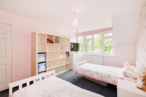 59 High Road-20.jpg