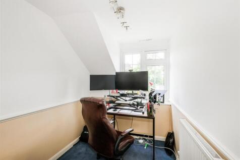 59 High Road-18.jpg