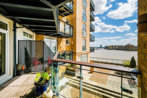 24 Dunbar Wharf-17.jpg