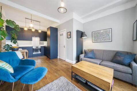 Flat B, 129 Wellmeadow Road - CBI32hnfTWgUfdsNk8Zu