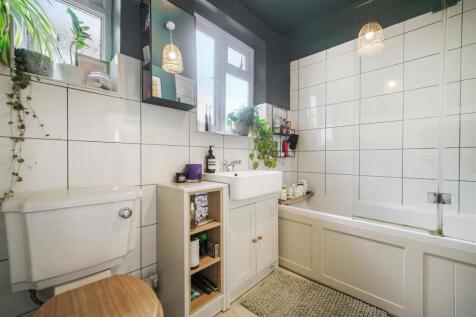 71B Brownhill Road - ZFEtZL16W1aotPKHgMYZ.jpg