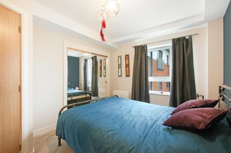 Kingswood Court - D6Ux123th3lg39H1N04s.jpg