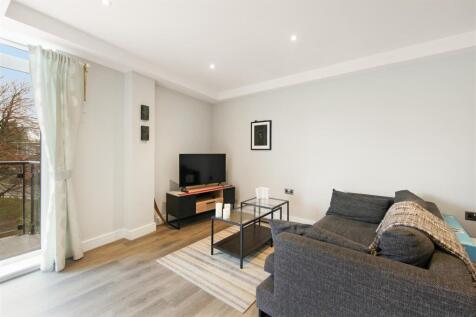 Kingswood Court - zc6emGWMzm0FZQhSKFKR.jpg