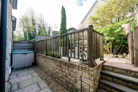 High Bank Crescent-4.jpg