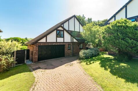 9 Kirkdale Close External-3.jpg