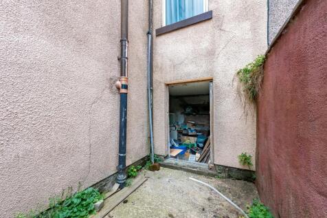 52 Seymour Rd External-2.jpg