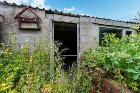 52 Seymour Rd External-7.jpg