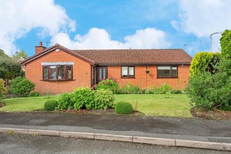 1 Chelwood Close External-9.jpg