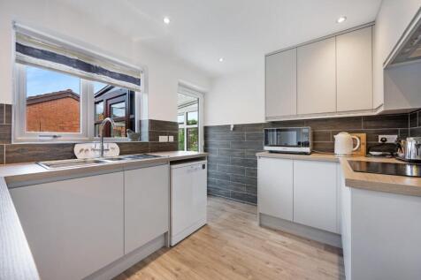 1 Chelwood Close HDR-25.jpg