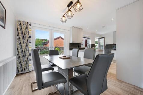 1 Chelwood Close HDR-19.jpg