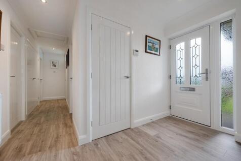 1 Chelwood Close HDR-12.jpg