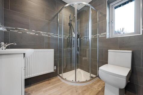 1 Chelwood Close HDR-4.jpg