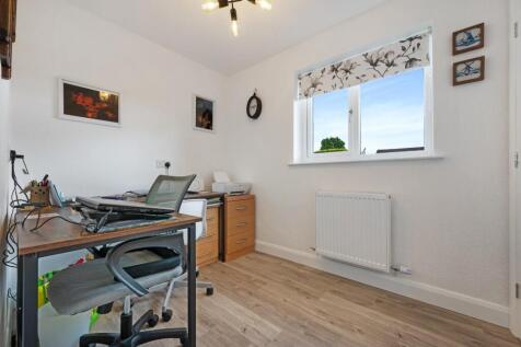 1 Chelwood Close HDR-8.jpg