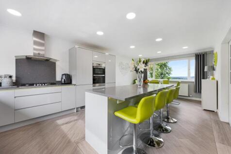 176 Tockholes Road HDR-5.jpg