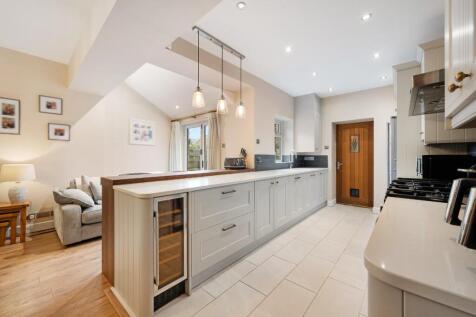 293 Bolton Road HDR-20.jpg