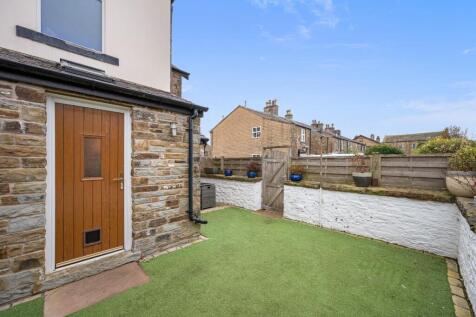 293 Bolton Road External-2.jpg