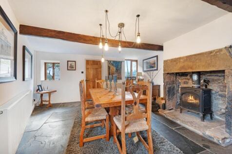 Jacketman_s Cottage HDR-17.jpg