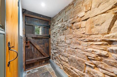 Jacketman_s Cottage HDR-25.jpg