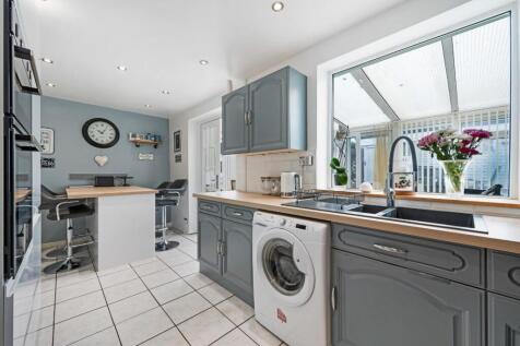 38 Broadstone Road HDR-25.jpg