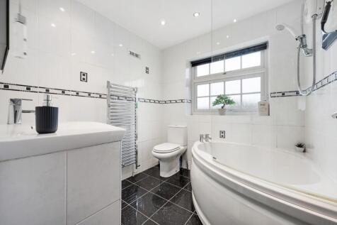 38 Broadstone Road HDR-22.jpg