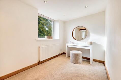 Meadow Barn Farm Cottage HDR-5.jpg