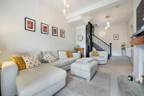 Dewhurst Farmhouse-17.jpg