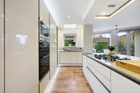 3 The Old Vicarage HDR-39.jpg