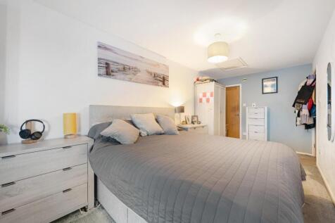 174 Whittingham Drive HDR-10.jpg