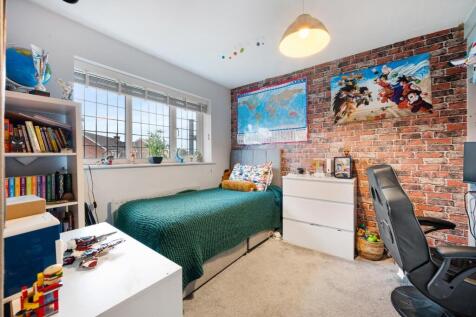 174 Whittingham Drive HDR-15.jpg