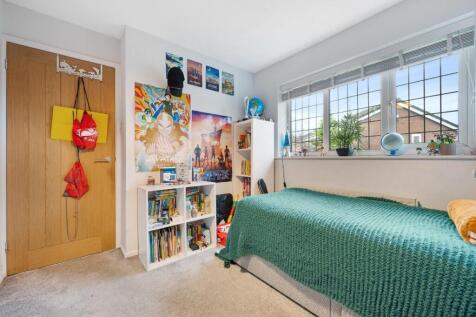 174 Whittingham Drive HDR-16.jpg