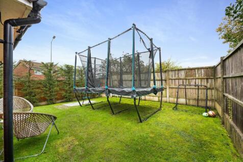 174 Whittingham Drive External-8.jpg