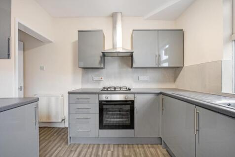 599 Blackburn Road HDR-12.jpg