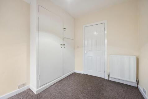 599 Blackburn Road HDR-16.jpg