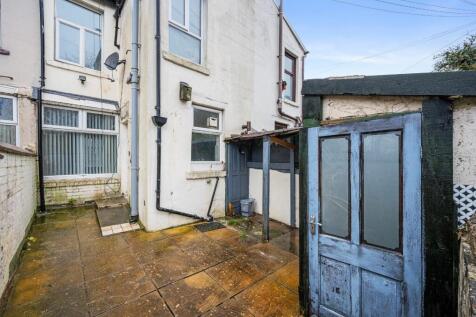 599 Blackburn Road External-2.jpg