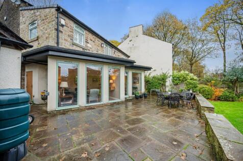 3 The Old Vicarage External-4.jpg