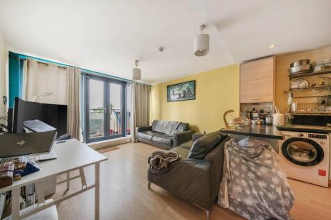 Property Image 8