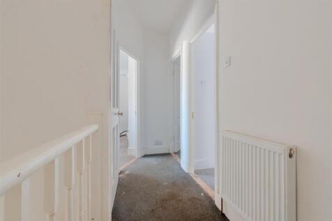 250402_14CARLTONDRIVE-11.jpg