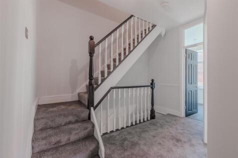 250519_52OAKLEIGHPARKDRIVE-10.jpg