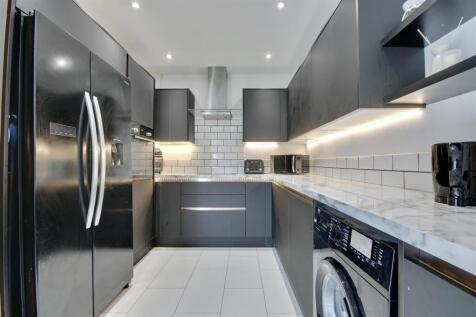 KITCHEN L-SHAPE