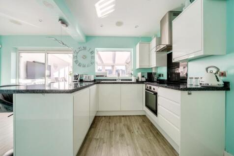 1383886-4-691f00072460e - Copy.jpg