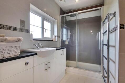 Ensuite Shower Room