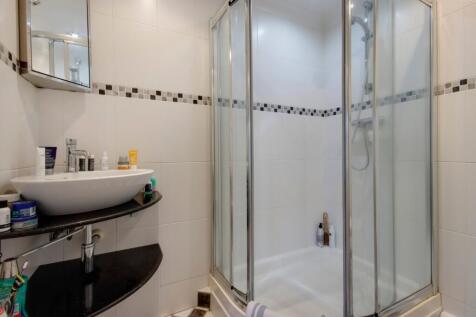 Ensuite Two