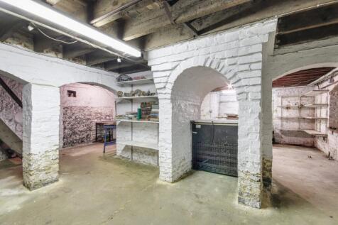 Garage Room