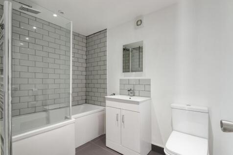 G/Floor Bathroom