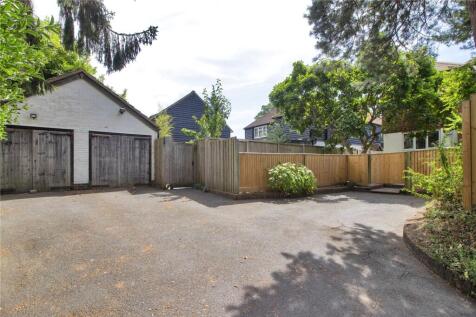 Garage &amp; Turning