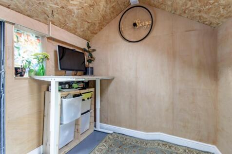 Office / Outbuilding