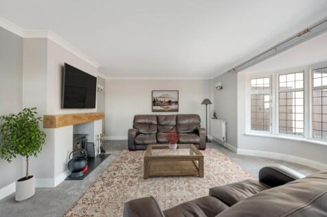 Lounge Staged
