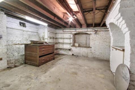 Garage Room