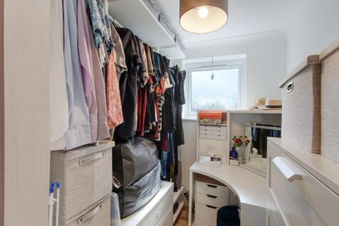 Dressing Room (4)