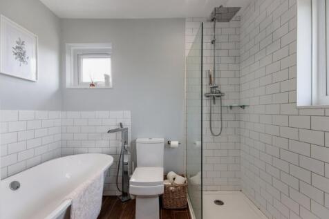 F.Floor Bathroom